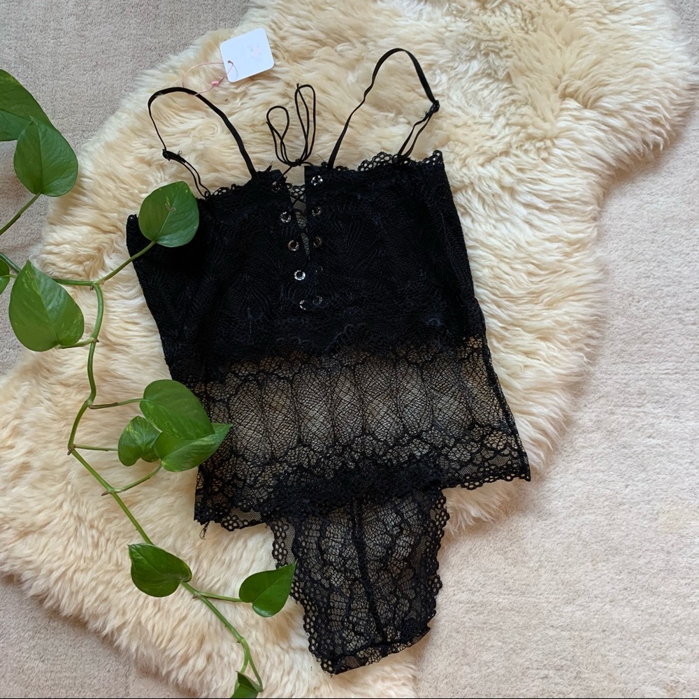 NWT Floral Lace Up Sexy Bodysuit Lingerie Stretch Eyelash - Picture 4 of 11